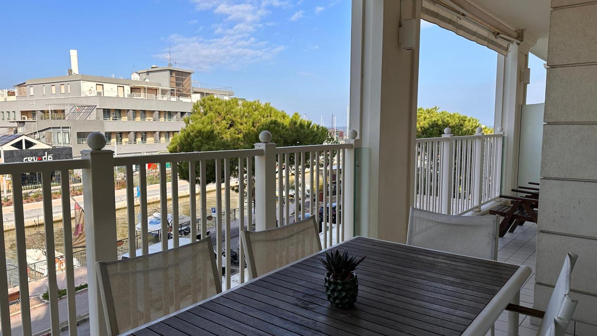 Residence Lungomare - Charming Apartments Riccione Luaran gambar