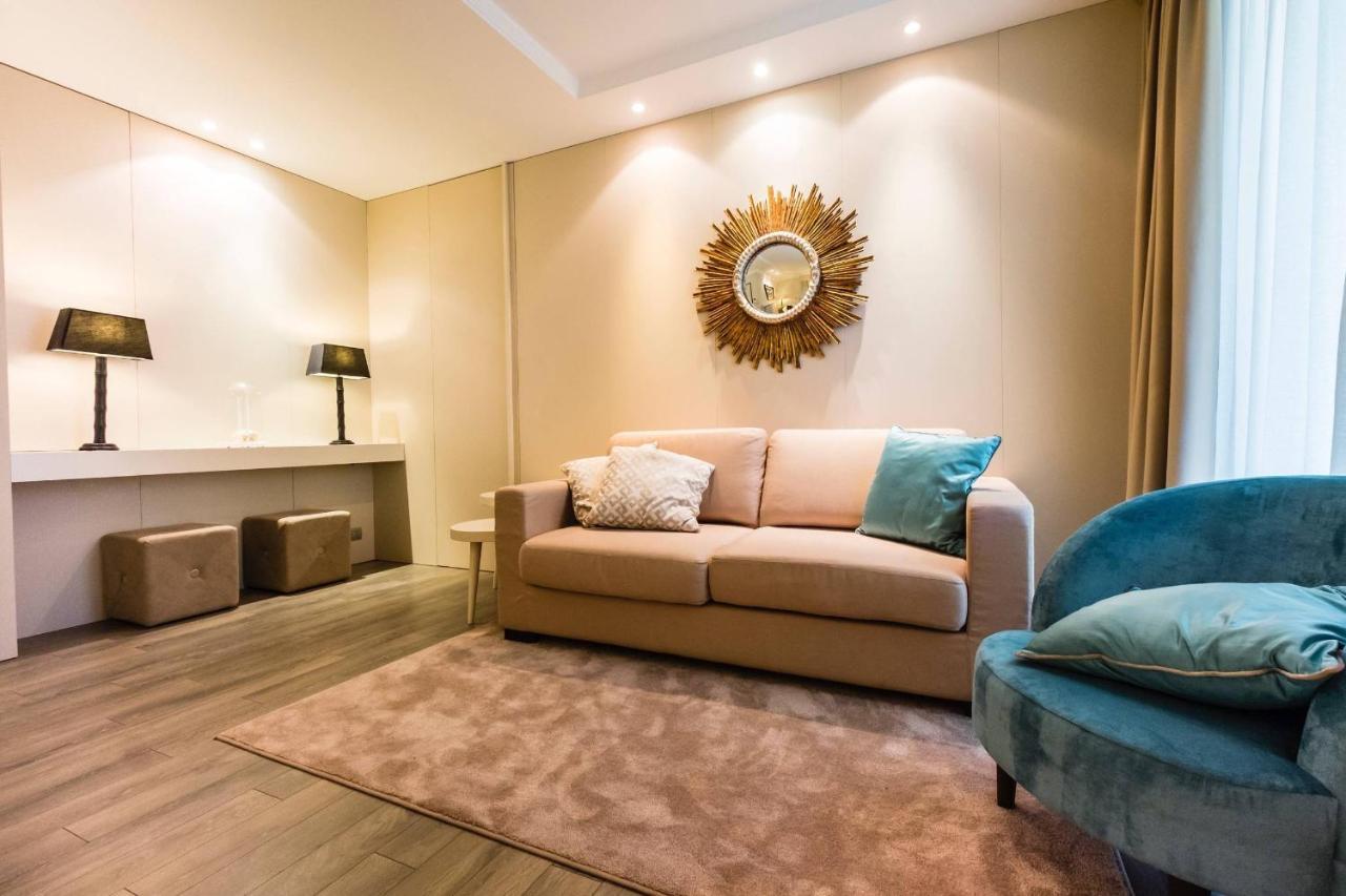 Residence Lungomare - Charming Apartments Riccione Luaran gambar